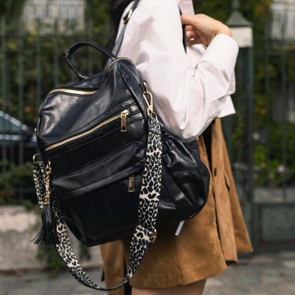 Mochila Urban Chic la mejor alternativa para elevar tus oufit